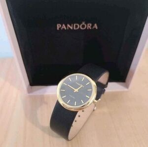 Women pandora watch gold/black leather